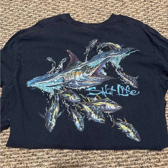 Salt Life Vibrant Fish Design Tee - Picture 1 of 4